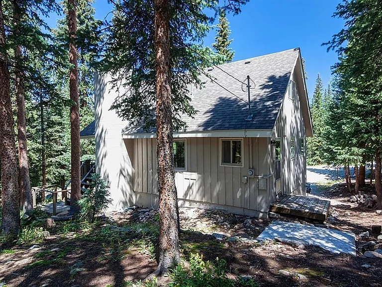 392 Doris Dr — Photo 12