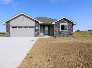 1070 Deveron, Council Bluffs, IA 51503