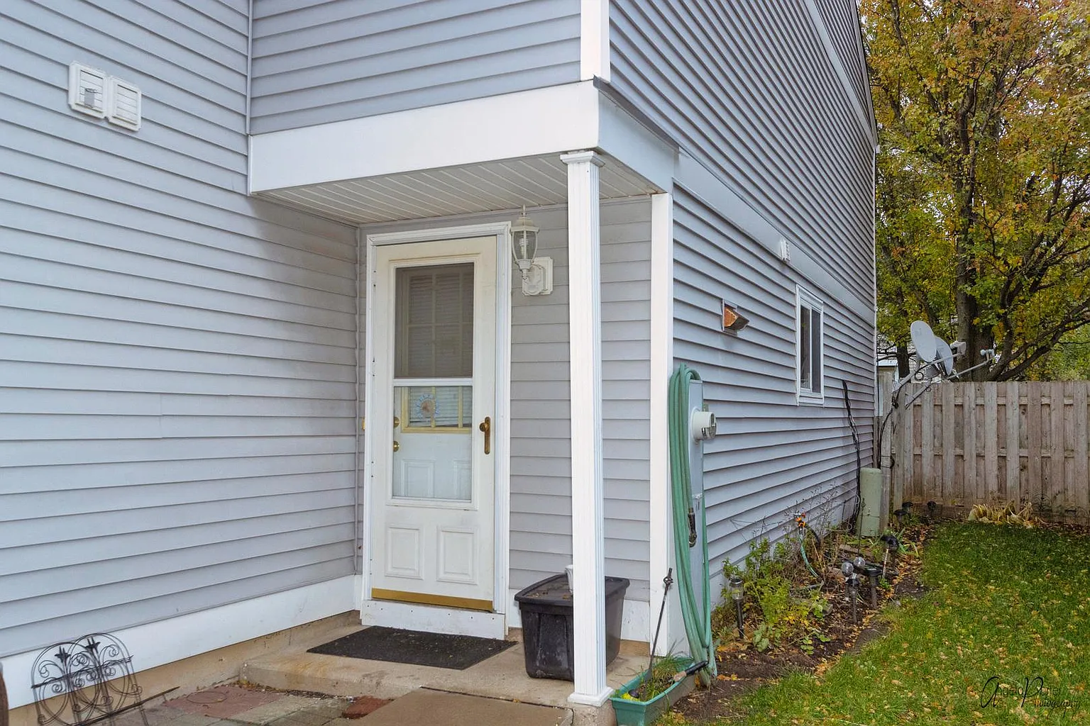 515 Meadow Green Ln photo 1