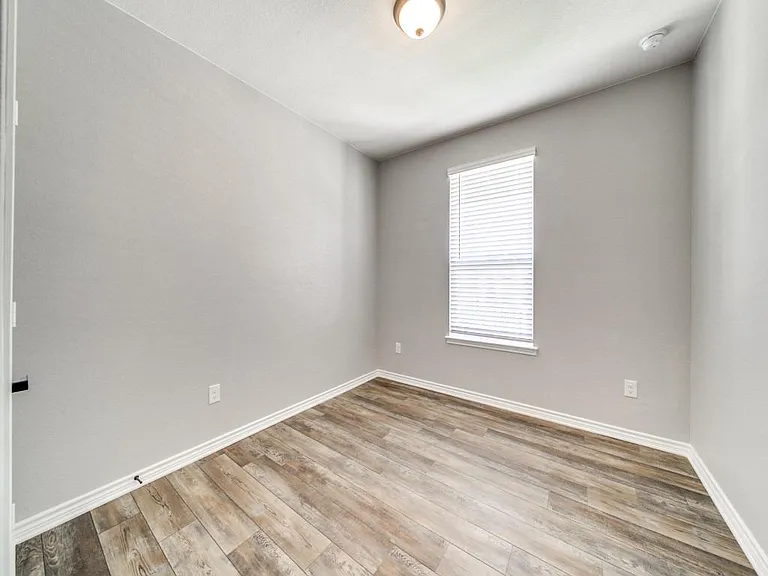 26006 Los Mirasoles — Photo 14
