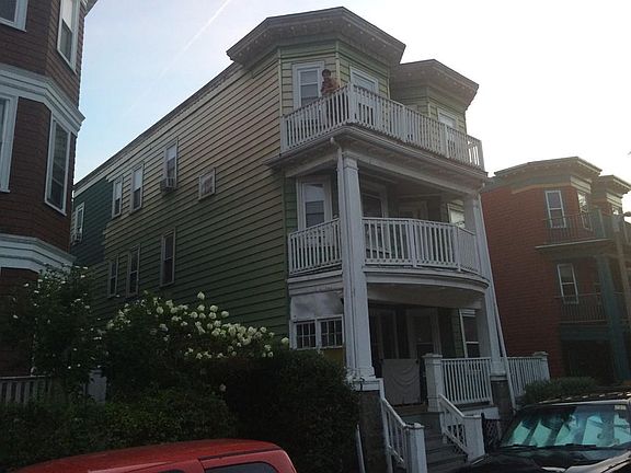 2nd image of 92 Sawyer Ave