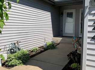 726 Carlisle Dr UNIT 0, Woodstock, IL 60098
