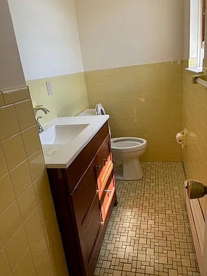 Rented by Alexiou Realty | media 7