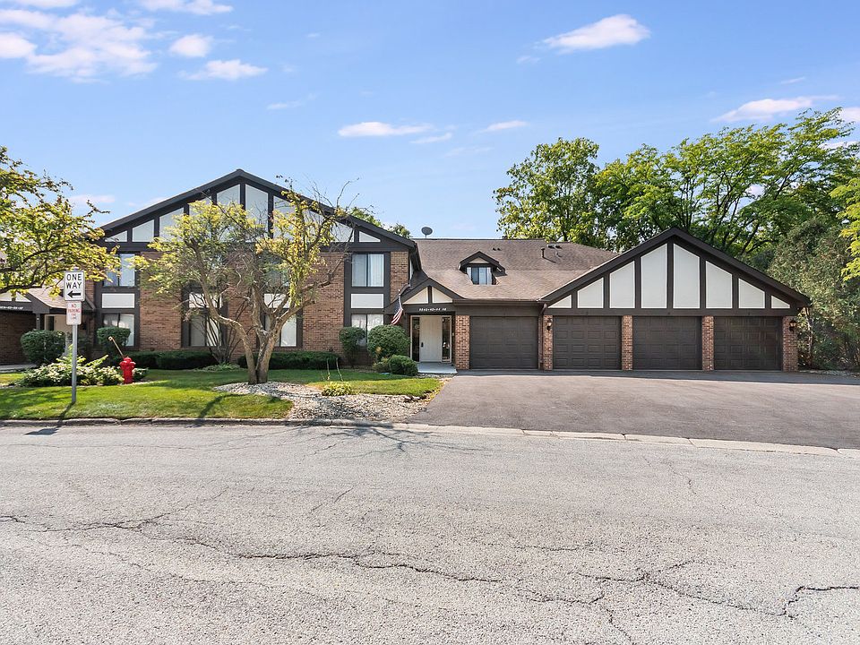 1st image of 5846 Doe Cir Unit 5846