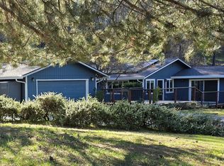 11037 Sycamore Ct, Auburn, CA 95602
