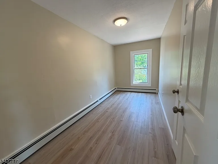 28 Diller Ave — Photo 8