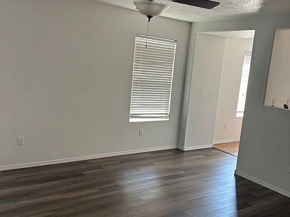 5th image of 1024 Waterfall Dr NE