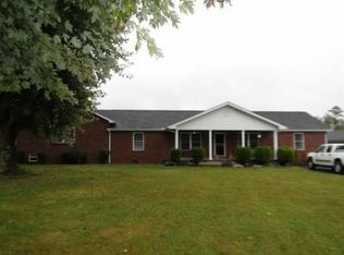 26 Old Hare Rd, East Bernstadt, KY 40729