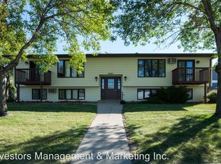 2801 6th St SW APT 1, Minot, ND 58701