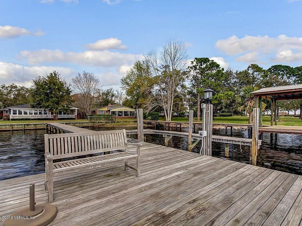1st image of 2015 Woodmere Cir