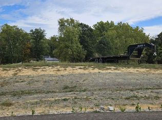 3 Aberdeen Dr, Ona, WV 25545