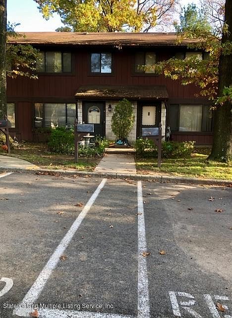 1st image of 5 Stone Ln