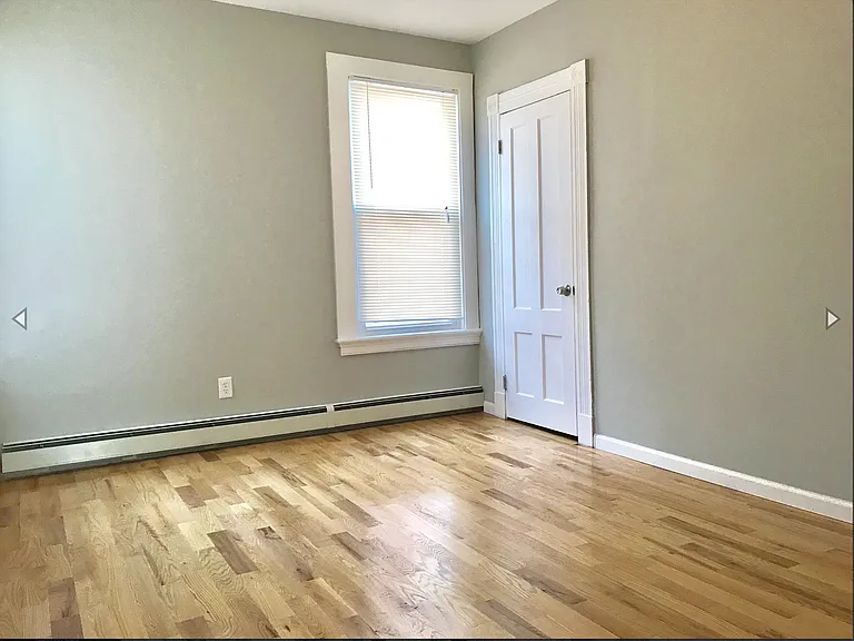 27 Shelton — Photo 23