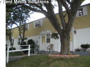 128 Ledgecrest Ave, New Britain, CT 06051