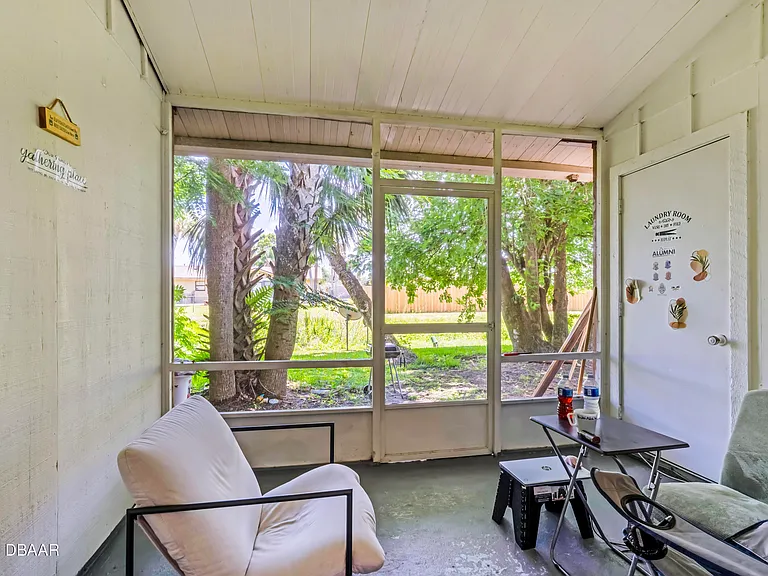 188 W Sandalwood Ct — Photo 7