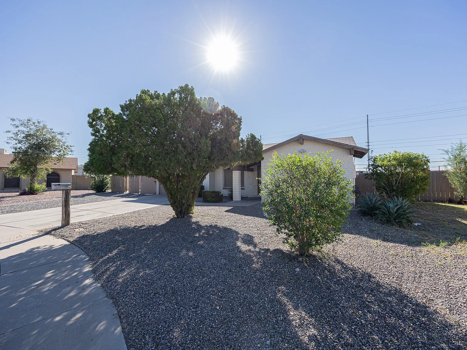 715 W Renee Dr, Phoenix Az — Photo 3