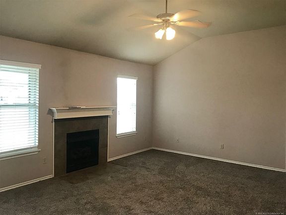 3rd image of 217 Dp Newman Cir