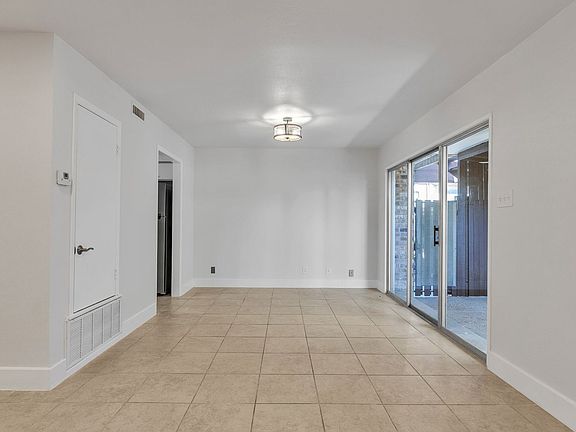 4th image of 100 Royal Way Dr APT 14C