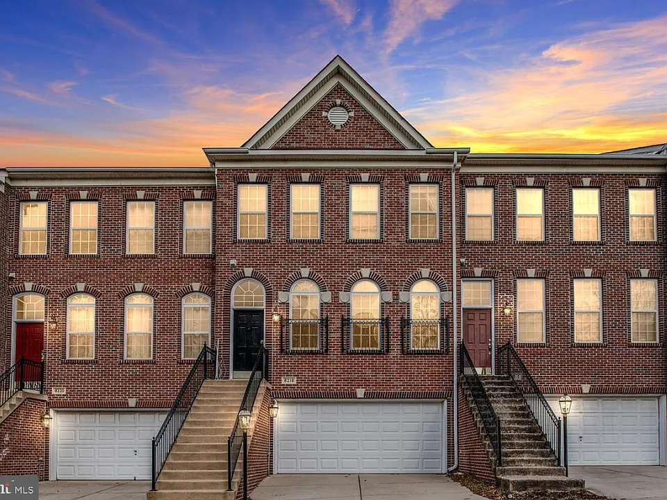 8218 Gunston Commons Way