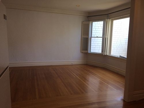 4th image of 2445 Buchanan St APT 2