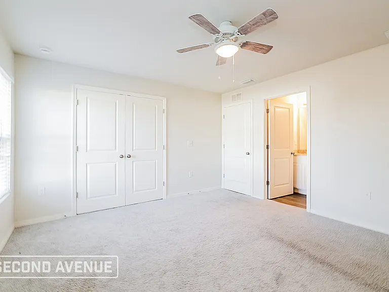 1025 Halby Ave S — Photo 12