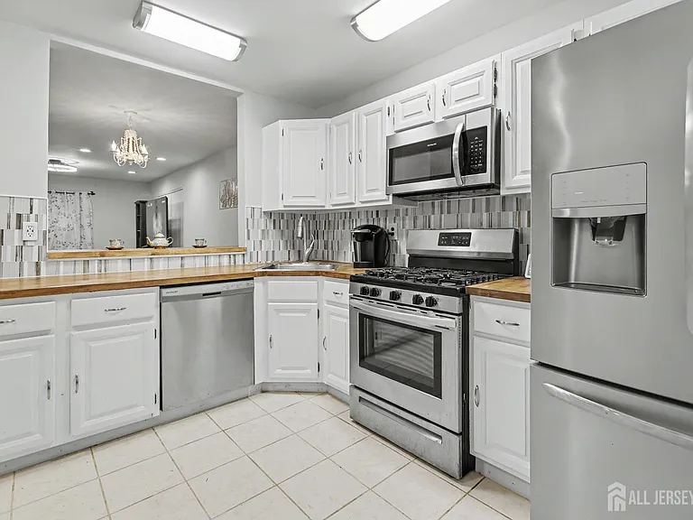 23 Morgan Pl — Photo 11