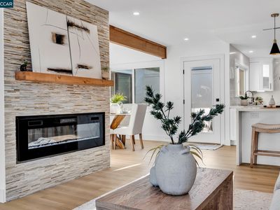 2301 Tice Creek Dr APT 1, Walnut Creek, CA, 94595