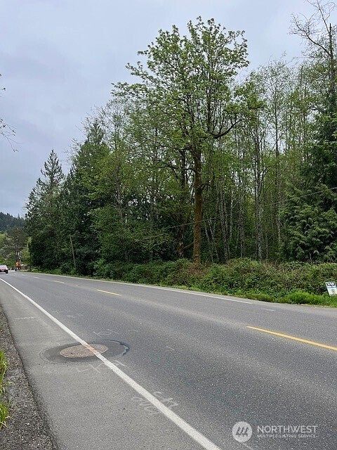1st image of 14500 Park Dr SE