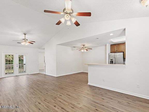 5th image of 4027 ANVERS Boulevard