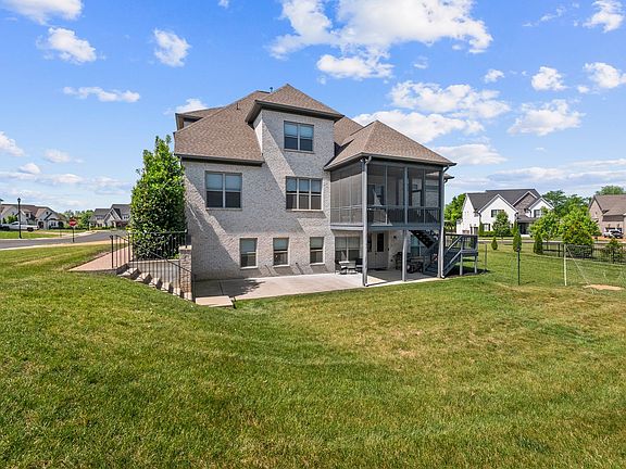 5th image of 2050 Autumn Ridge Way