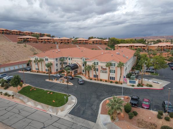 555 Highland Dr #105