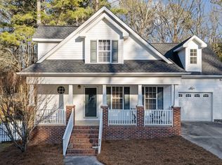 214 Linville Ln, Willow Spring, NC 27592