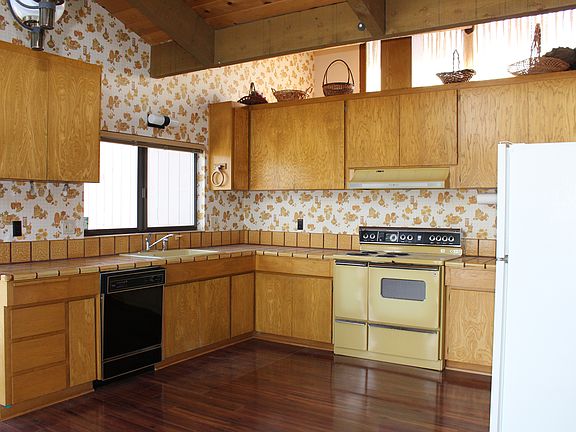 5th image of 5438 Lake Shastina Dr