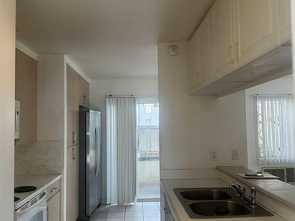 5th image of 91-1002 Leleoi St #102