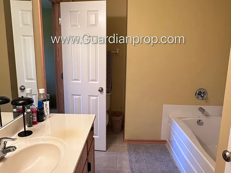 18355 Kerrville Trl #316G — Photo 15