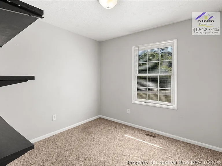 818 Grambling Ct — Photo 21