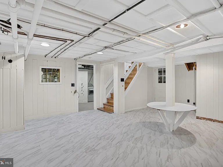 4705 Hunt Ave — Photo 25