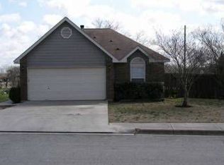 100 Amherst Ct, Kyle, TX 78640