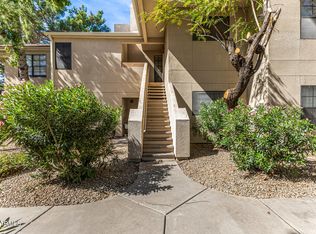 6885 E Cochise Rd APT 204, Paradise Valley, AZ 85253