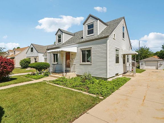 2nd image of 1308 E Tripoli AVENUE