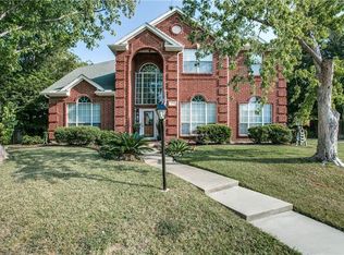 2918 Paladium Dr, Grand Prairie, TX 75052