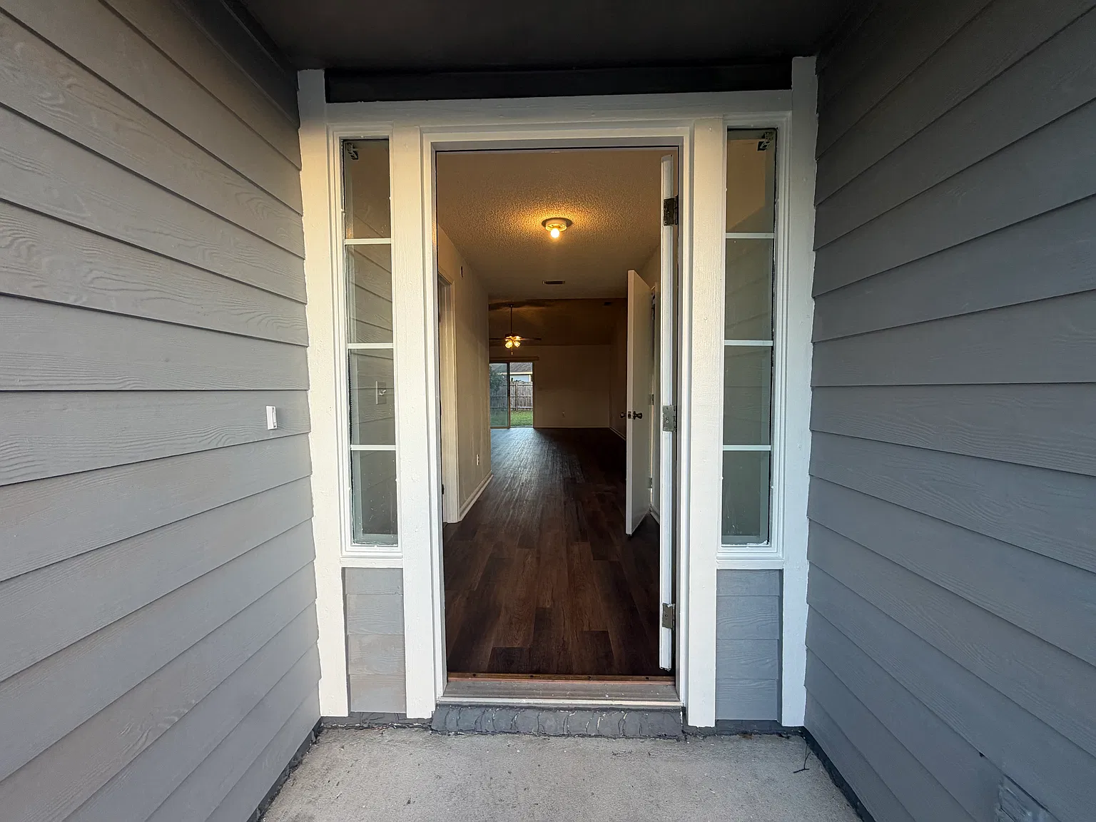 3 bed, 1485 sqft, $2,150 — Photo 3