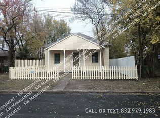 2212 Semmes St, Houston, TX 77026