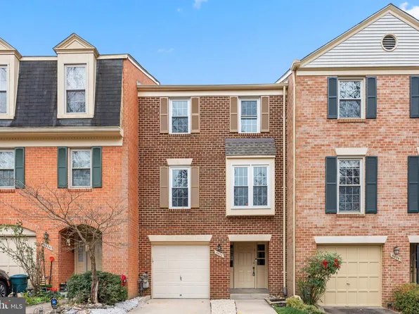 6426 Needle Leaf Dr, Rockville, MD 20852