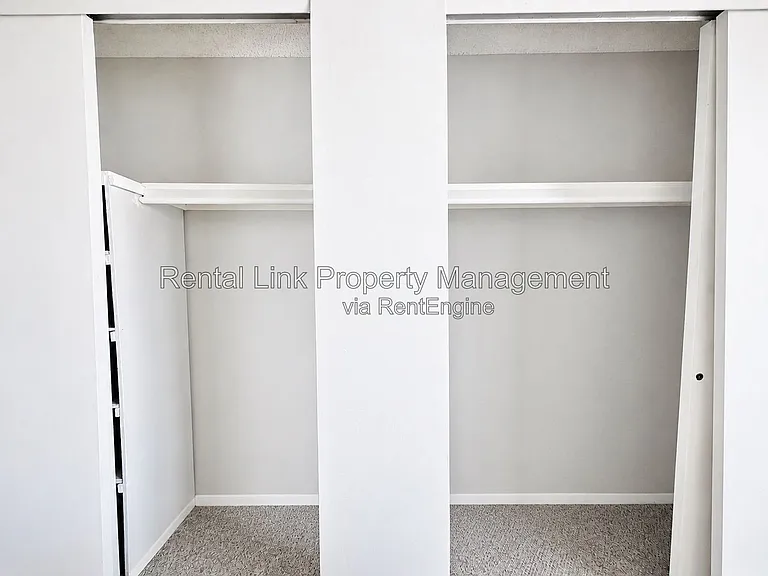 2709 Hidden Lake Blvd #C — Photo 13