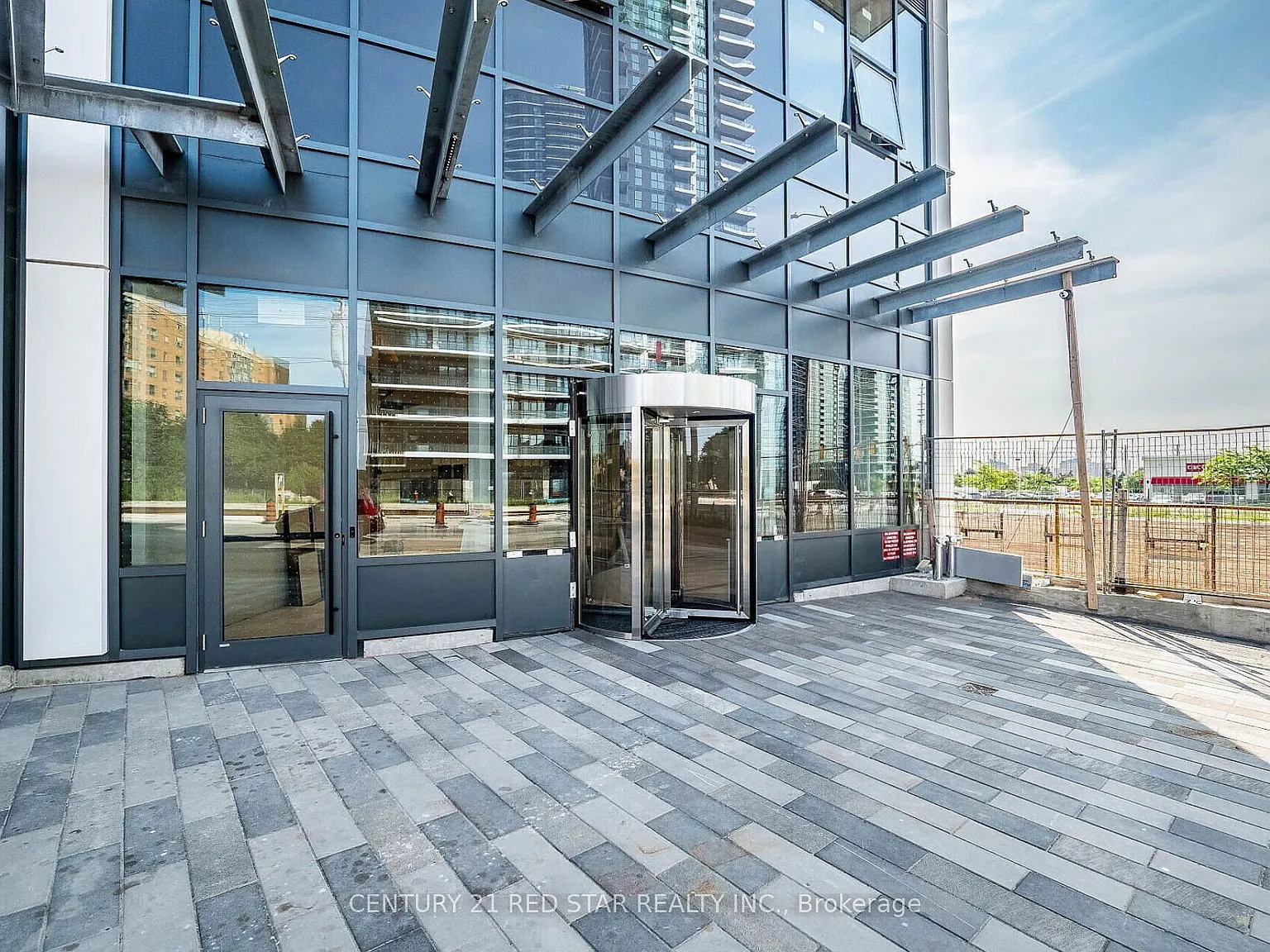 2 bed, $2,275 — Photo 2