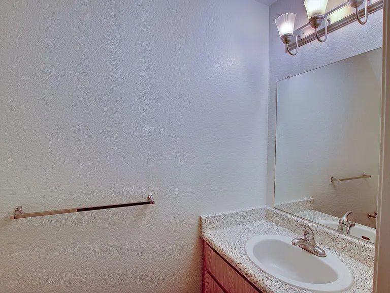 Oasis Townhomes — Photo 14