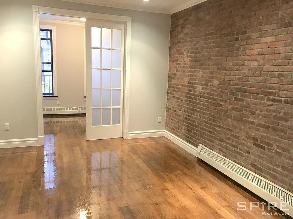 1st image of 220 E 10th St APT 3R