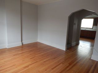 11329 S Champlain Ave, Chicago, IL 60628