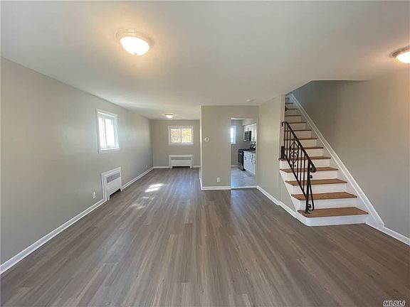 3rd image of 563 Beach 67th St